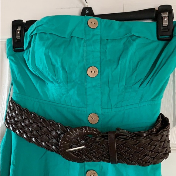 Dress - Picture 2 of 3